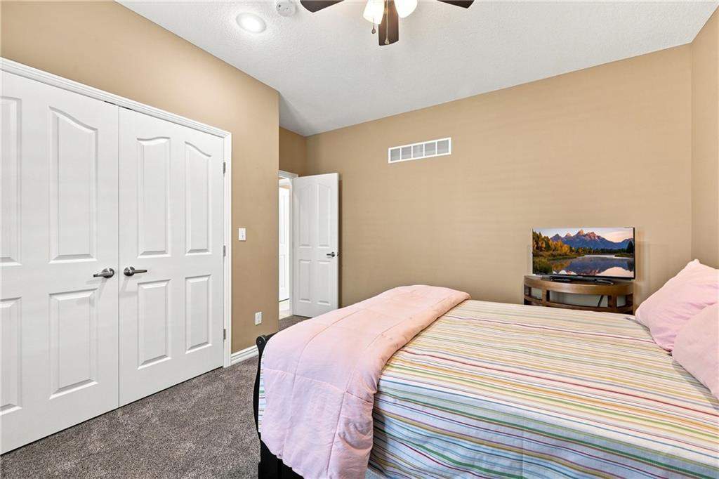 6833 Woodside Avenue Property Photo 19
