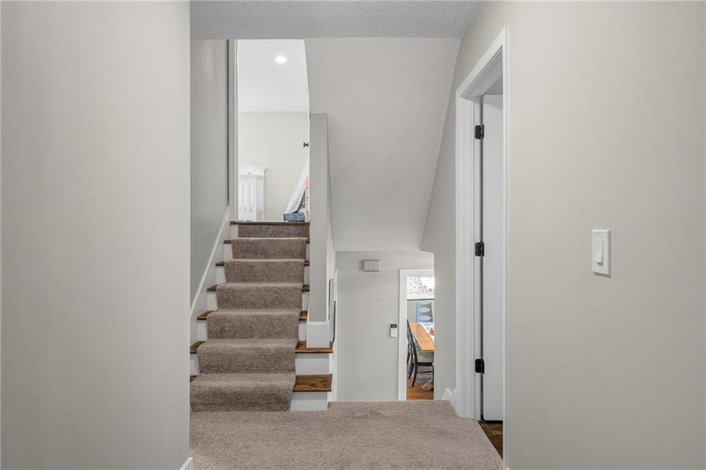 10927 W 99th Place Property Photo 14