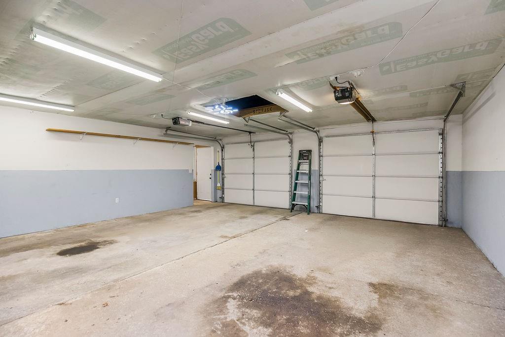 5001 Nw High Drive Property Photo 25