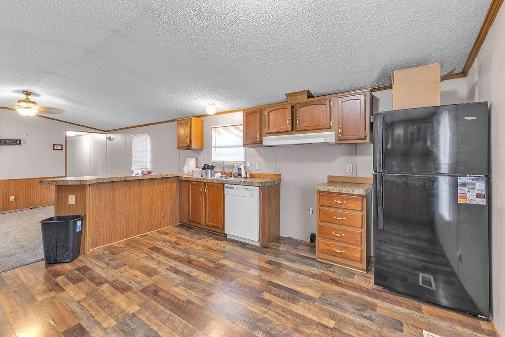 309 E Walnut Avenue Property Photo 7