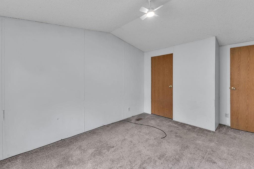 309 E Walnut Avenue Property Photo 9