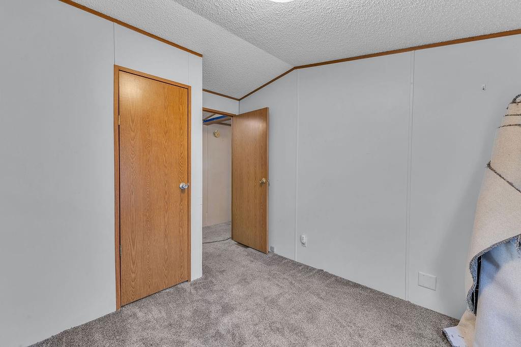 309 E Walnut Avenue Property Photo 10