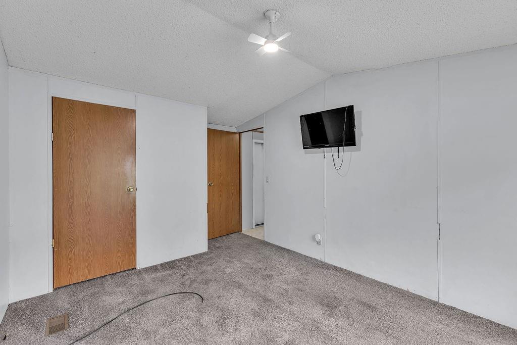 309 E Walnut Avenue Property Photo 14