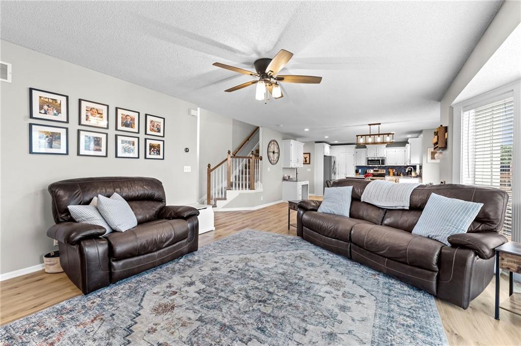 9924 N Marsh Avenue Property Photo 9