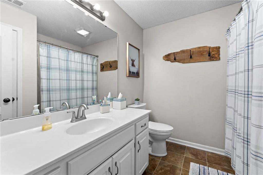 9924 N Marsh Avenue Property Photo 28