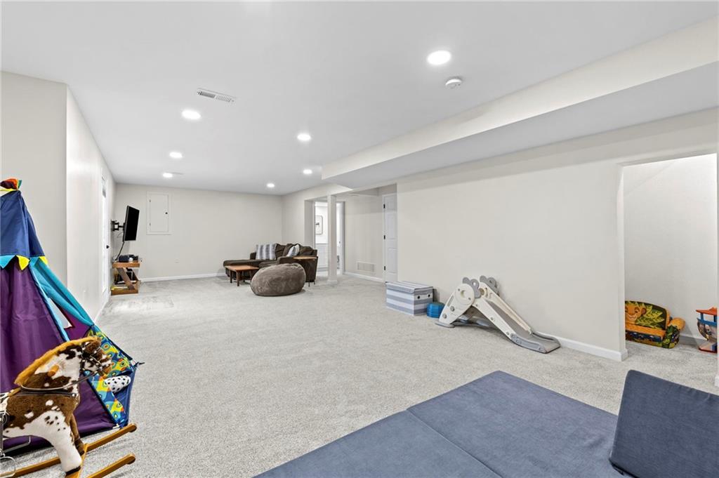 9924 N Marsh Avenue Property Photo 36