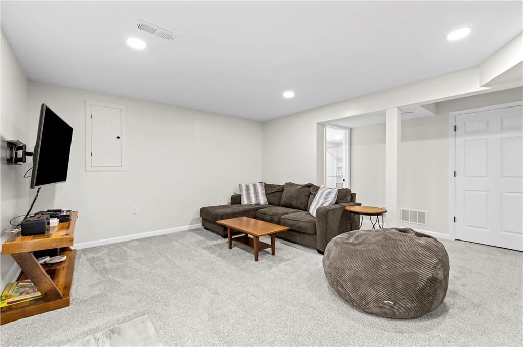 9924 N Marsh Avenue Property Photo 38