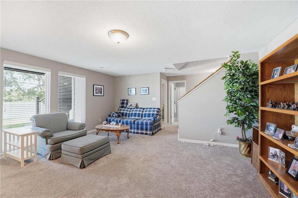 615 Johnston Parkway Property Photo 35