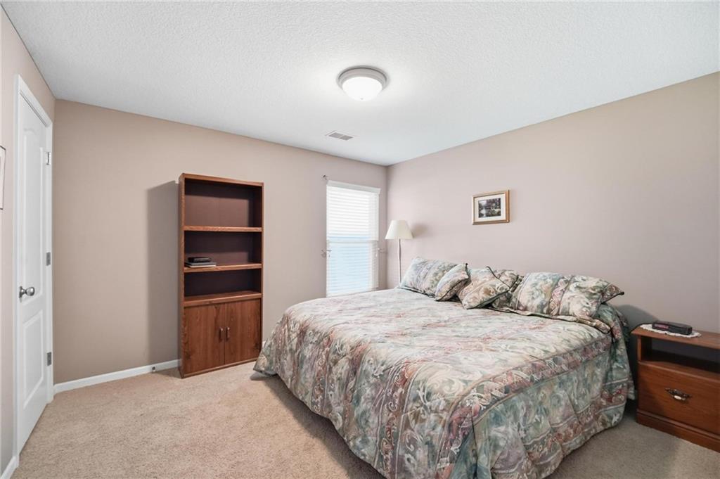 615 Johnston Parkway Property Photo 39