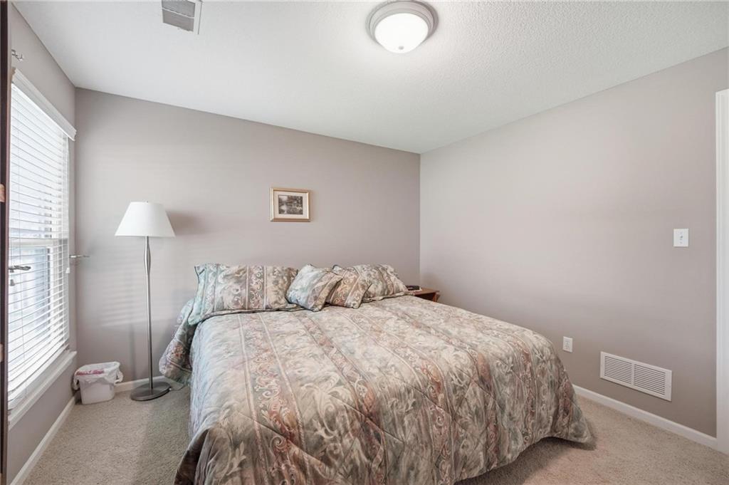 615 Johnston Parkway Property Photo 40