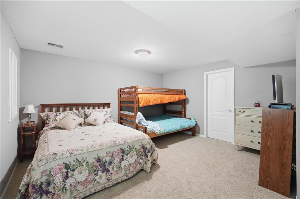 615 Johnston Parkway Property Photo 45