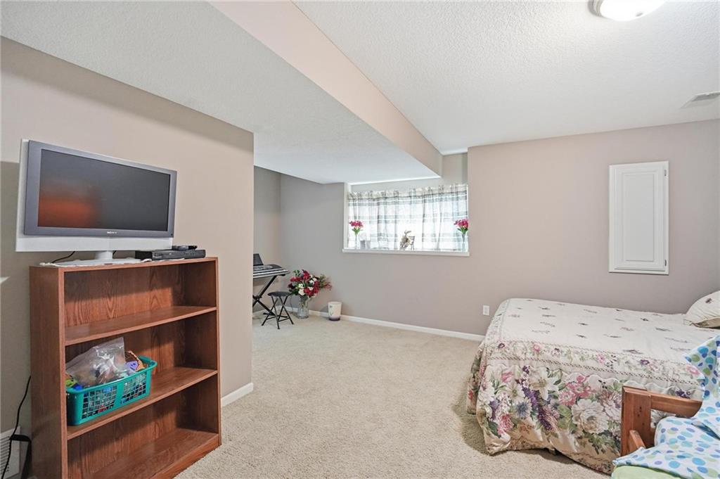 615 Johnston Parkway Property Photo 47