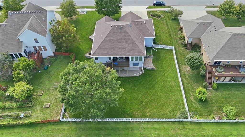 615 Johnston Parkway Property Photo 64