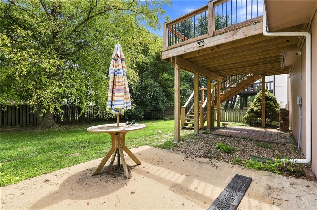 14613 Wicklow Street Property Photo 33