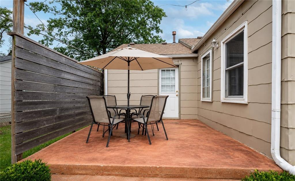 11501 W 68th Street Property Photo 6