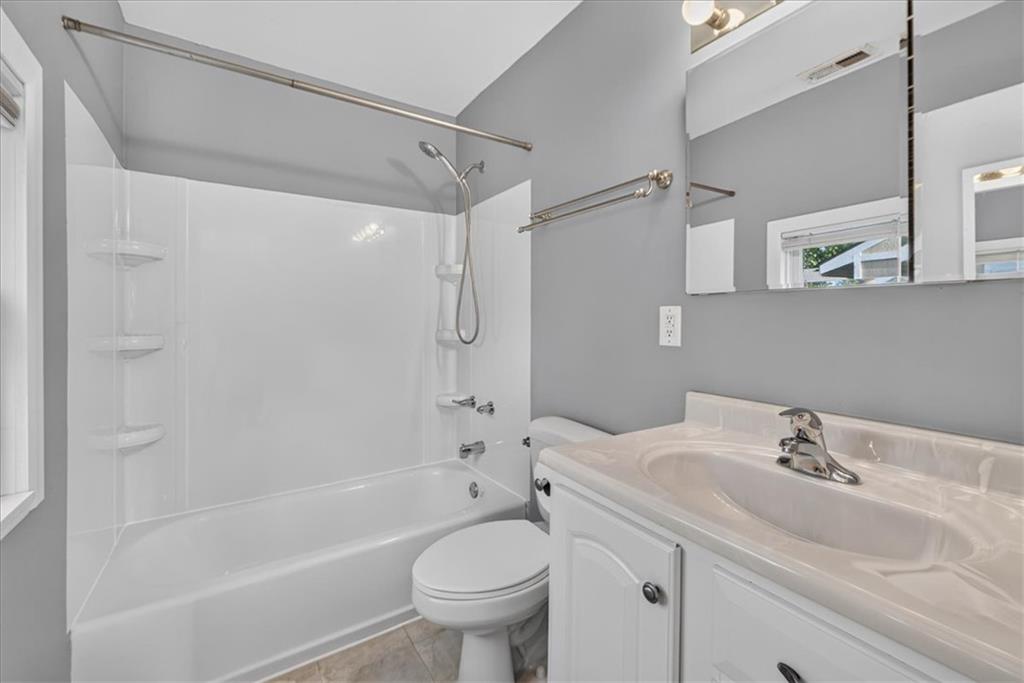 11501 W 68th Street Property Photo 29