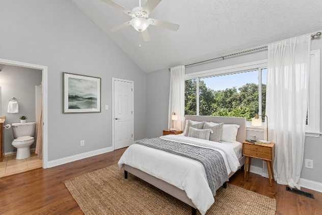6024 N Kansas Avenue Property Photo 4