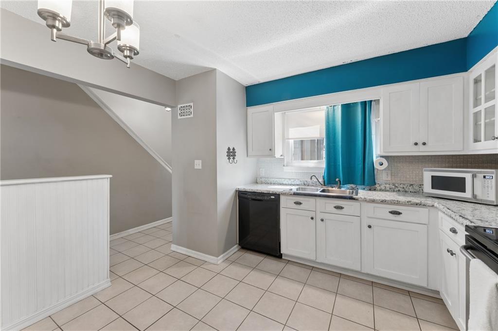 6024 N Kansas Avenue Property Photo 15