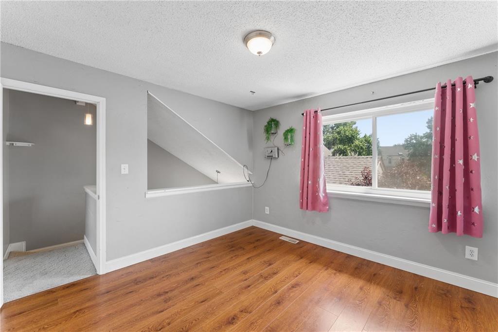 6024 N Kansas Avenue Property Photo 27