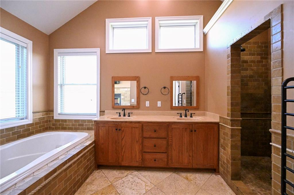 2625 Sw Springtown Road Property Photo 31
