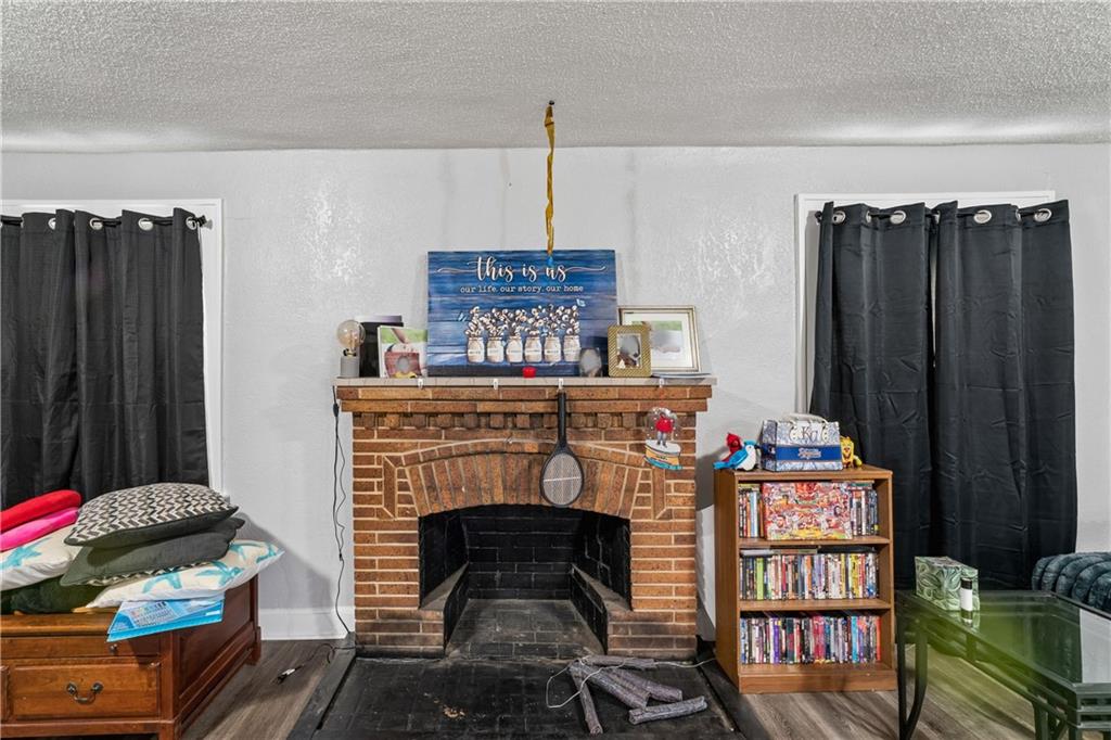 2311 E 73rd Street Property Photo 10