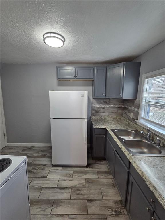 4509 Monroe Avenue Property Photo 4