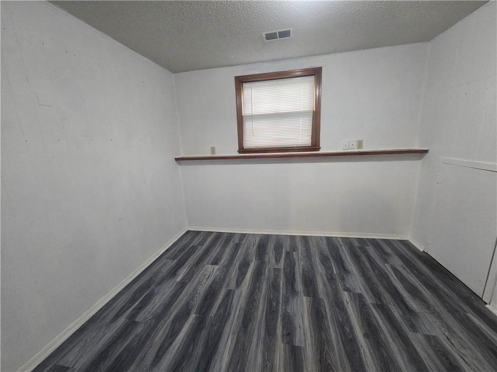 809 Tanyard Drive Property Photo 27