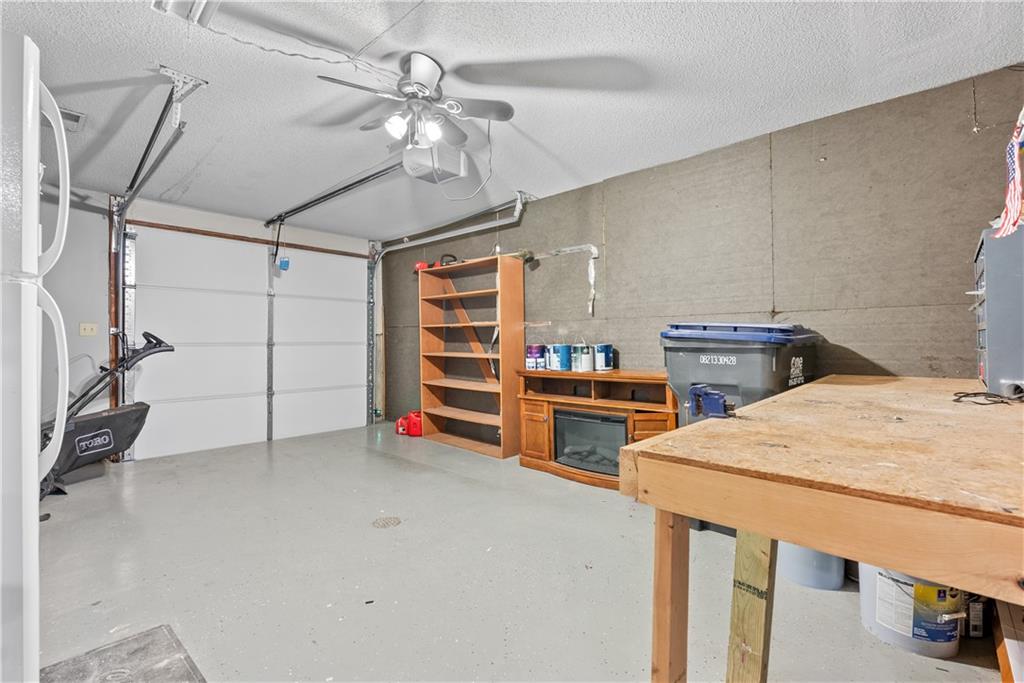 1331 Ne Depot Drive Property Photo 32