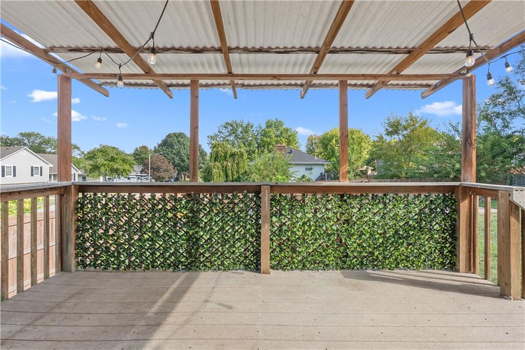 1331 Ne Depot Drive Property Photo 33