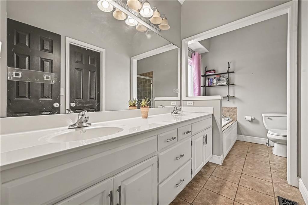 10726 N Tennessee Avenue Property Photo 14
