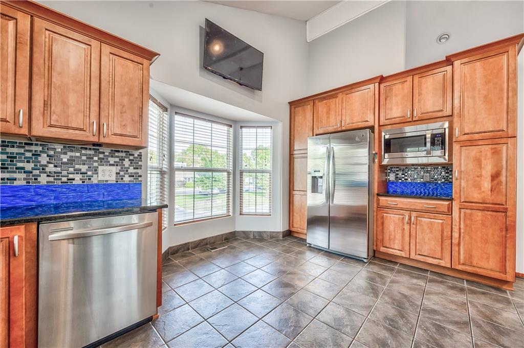 8016 Monrovia Street Property Photo 4