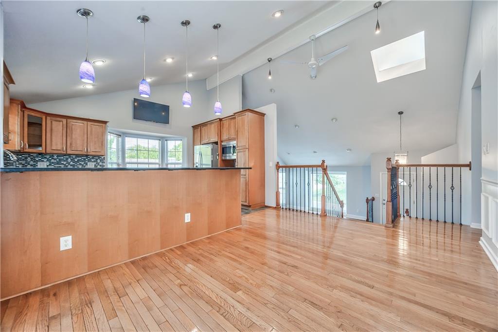 8016 Monrovia Street Property Photo 8