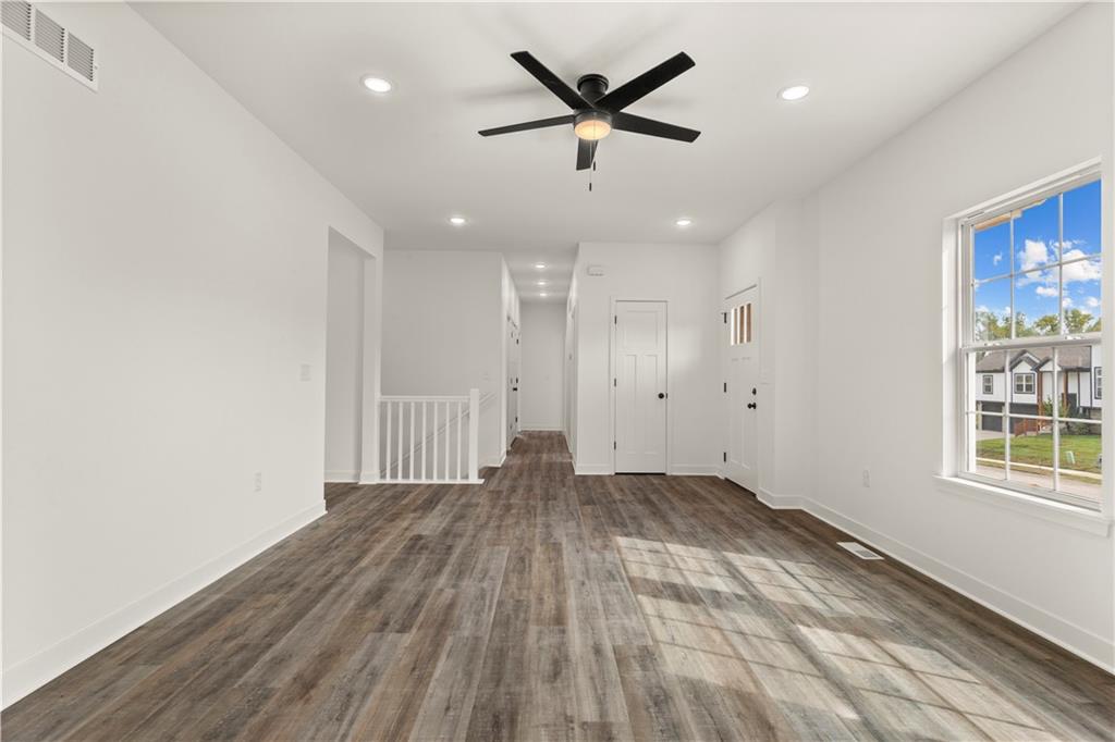 1006 Deer Run N/a Property Photo 8