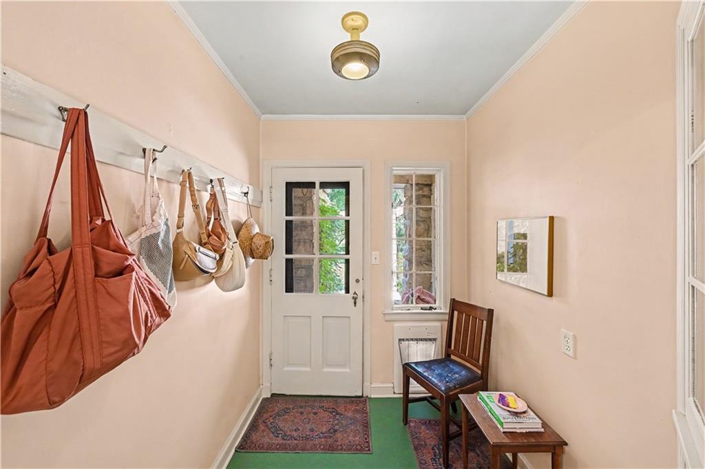 1902 S Lake Drive Property Photo 15