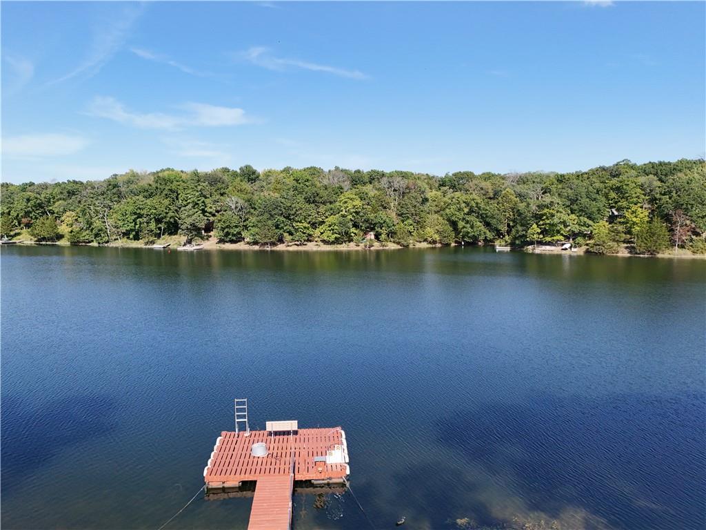 138 Laguna Drive Property Photo 6