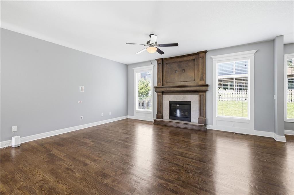 24504 W 80th Place Property Photo 12