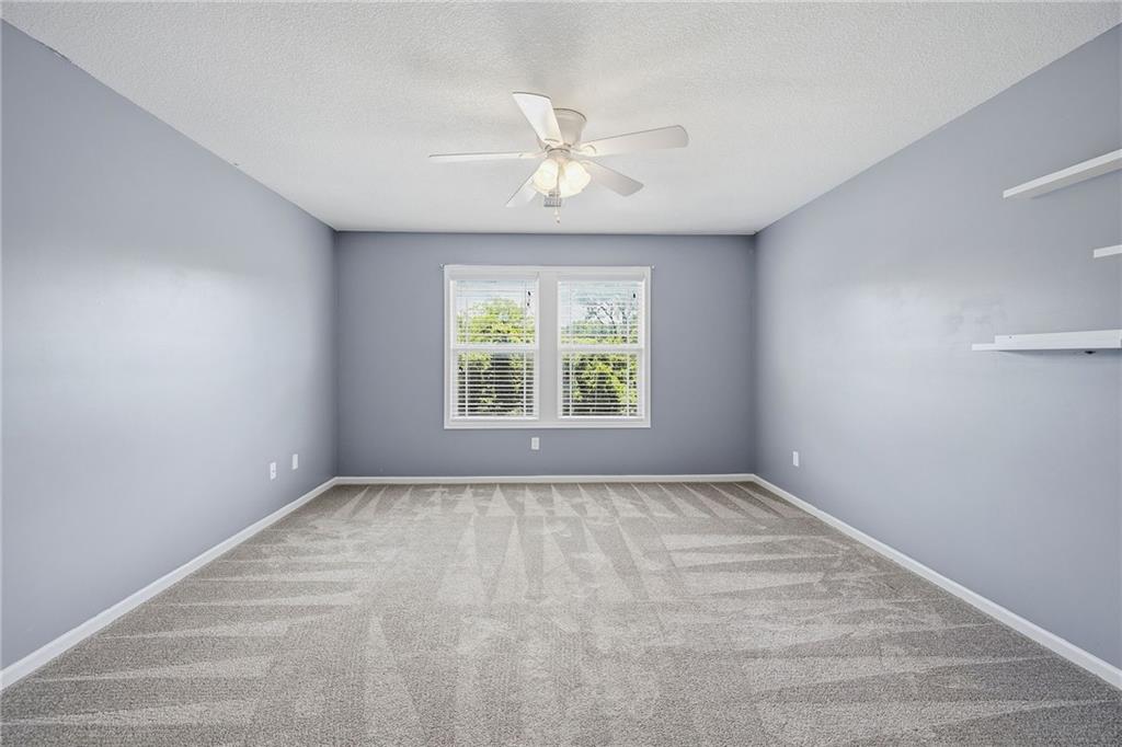24504 W 80th Place Property Photo 28