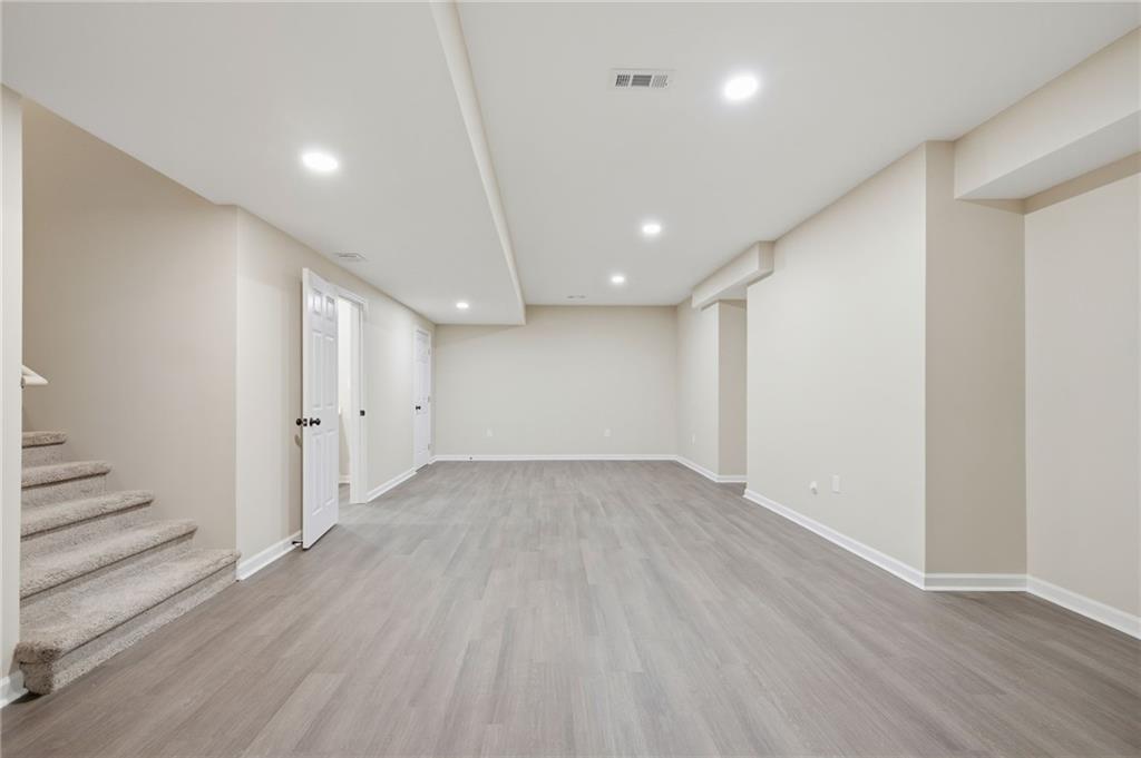 24504 W 80th Place Property Photo 45