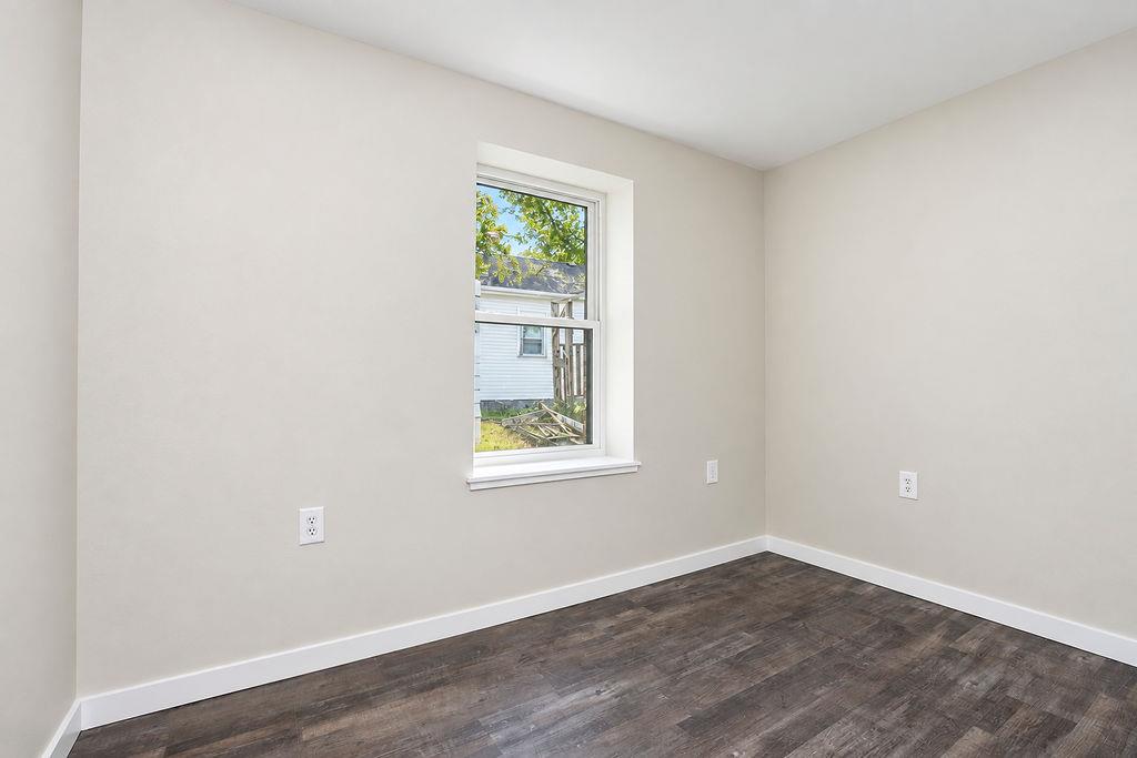 612 W Pine Street Property Photo 16