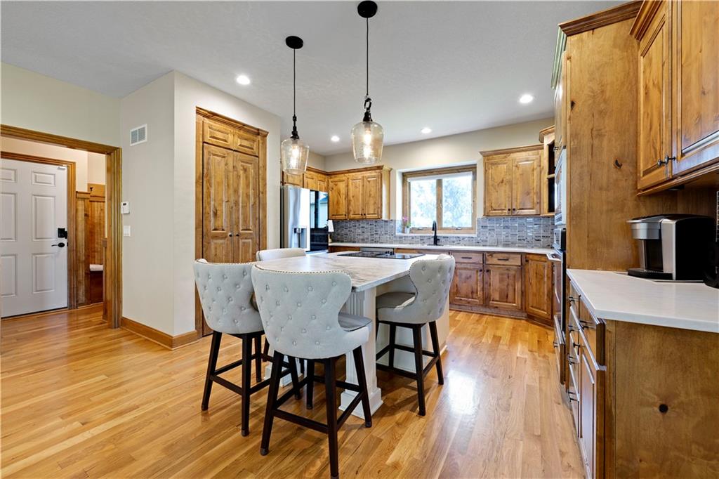 9924 Skyview Lane Property Photo 13