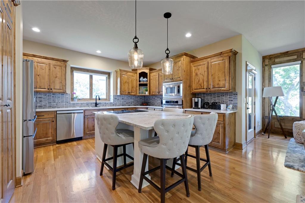 9924 Skyview Lane Property Photo 14