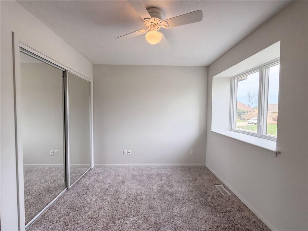 403 S Lakeshore Drive Property Photo 6