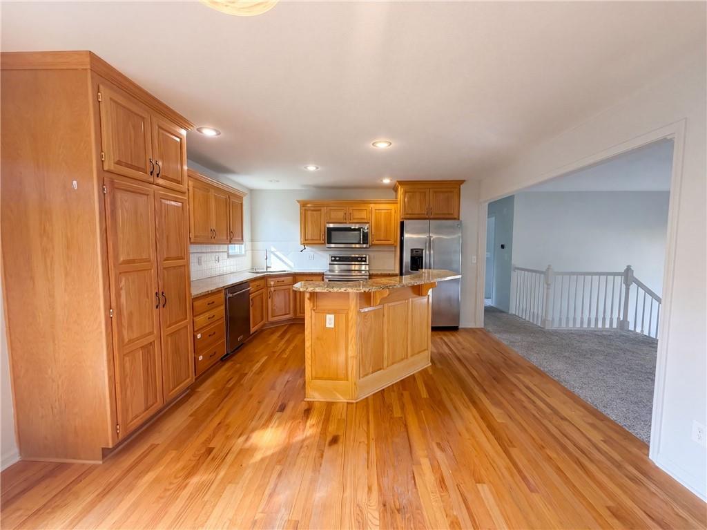 403 S Lakeshore Drive Property Photo 16