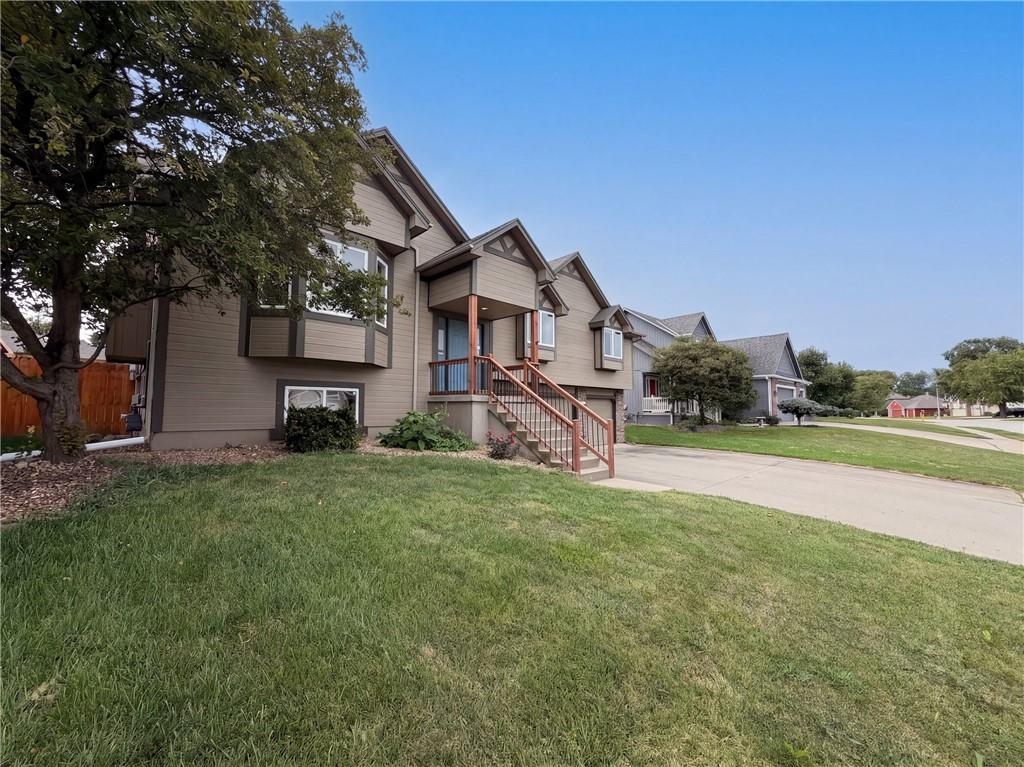 403 S Lakeshore Drive Property Photo 19