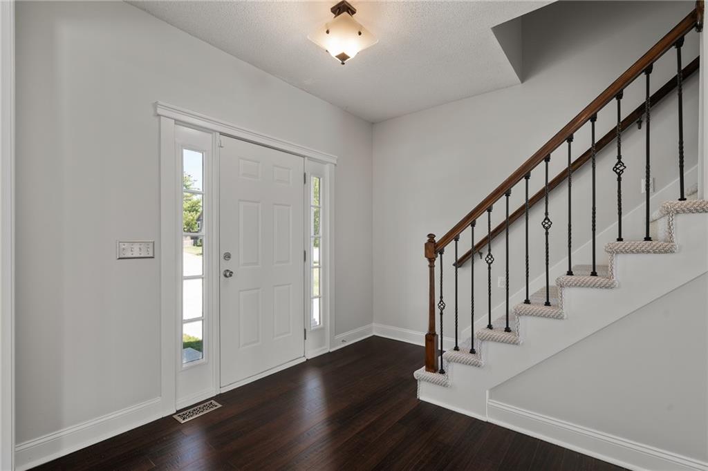 14675 W 151 Terrace Property Photo 5