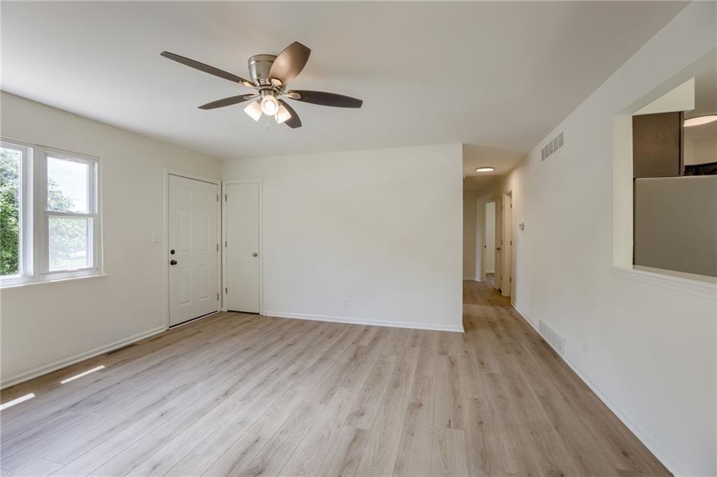 16008 E 32nd Street Property Photo 6