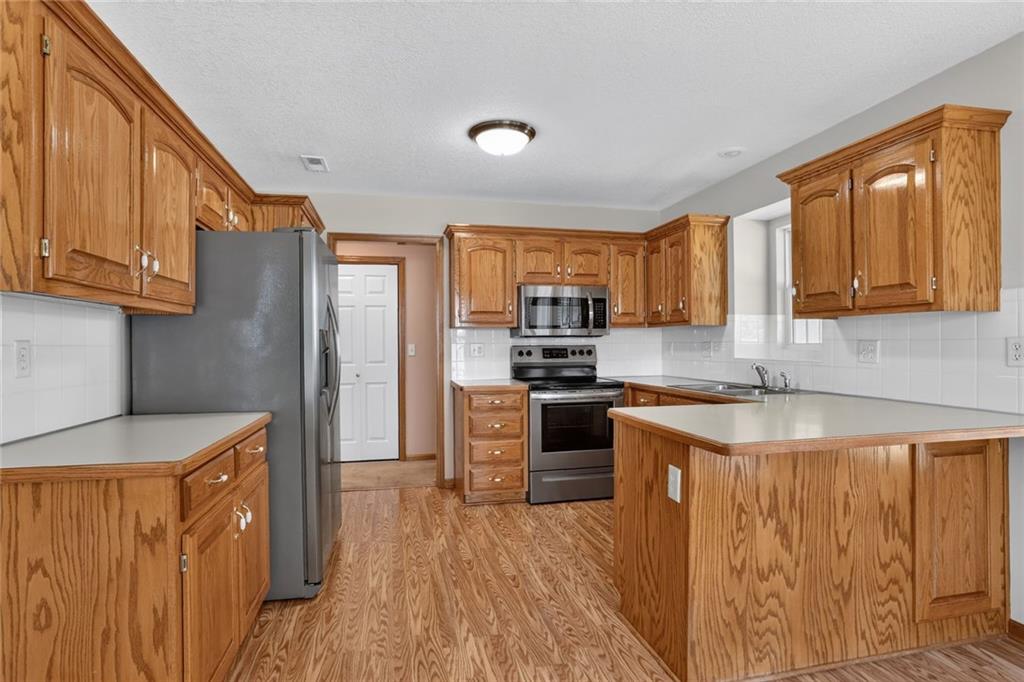 1116 Granada Drive Property Photo 6