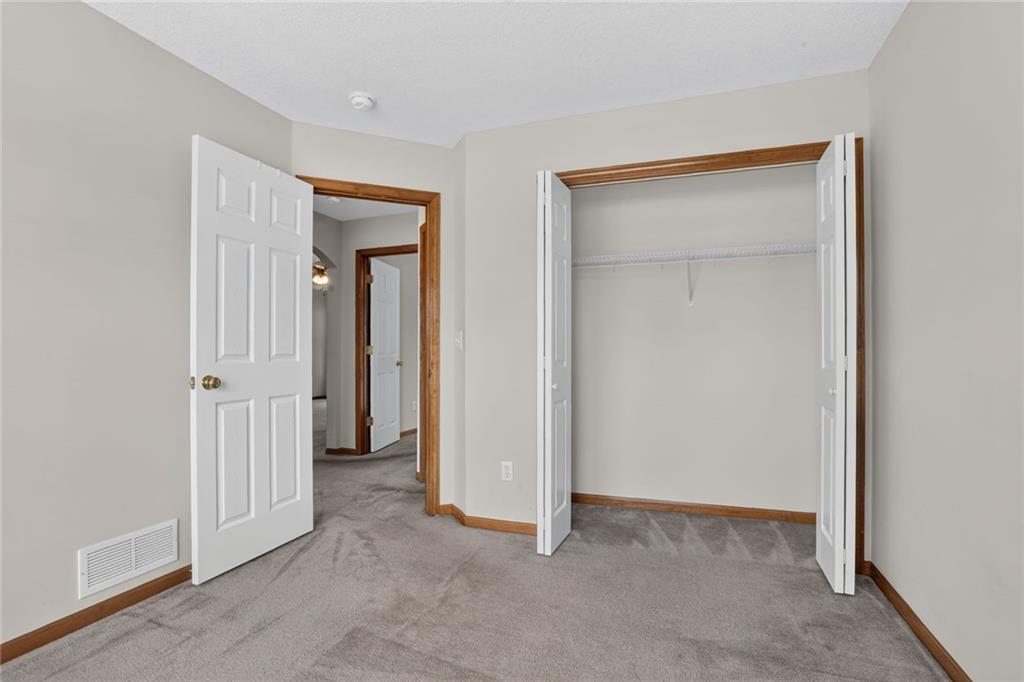 1116 Granada Drive Property Photo 12