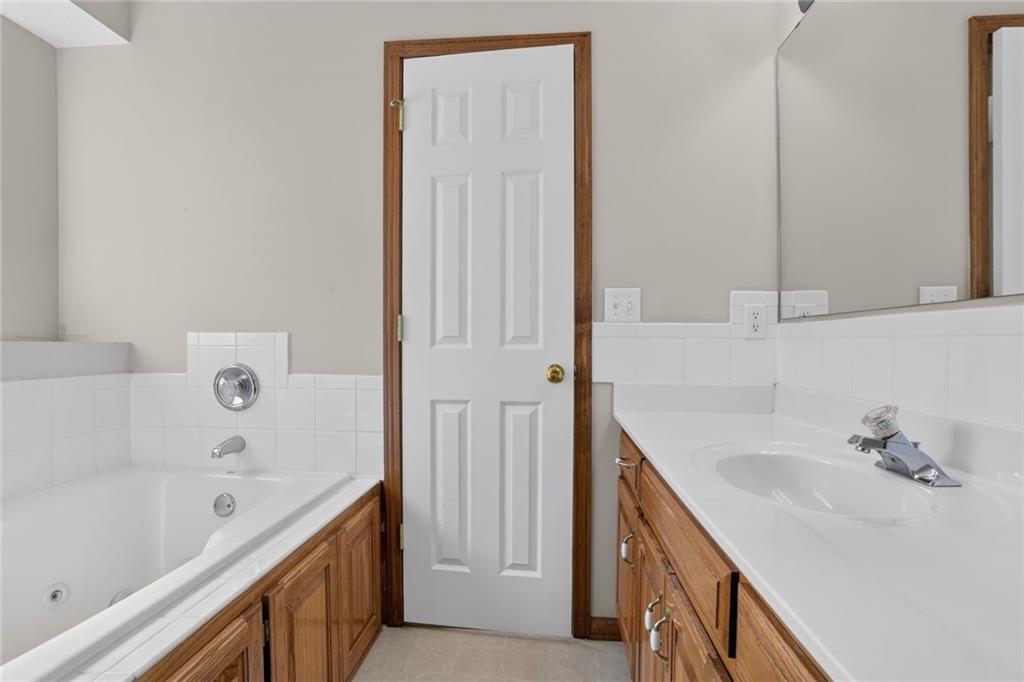 1116 Granada Drive Property Photo 17