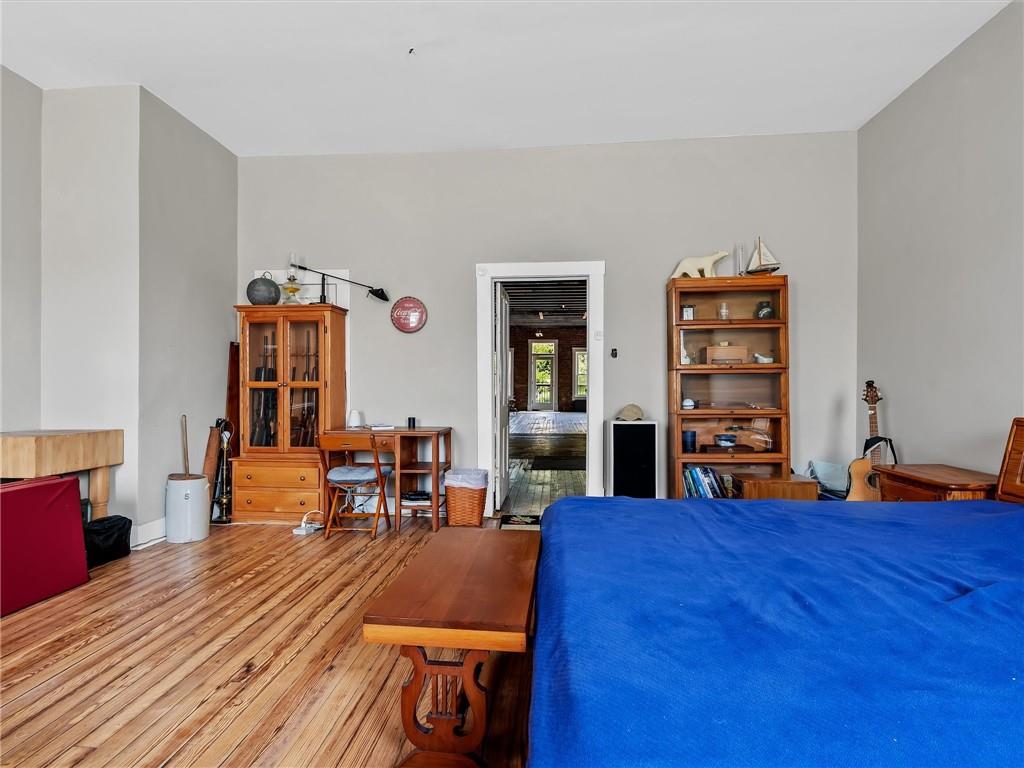 110-114 E Broadway Avenue Property Photo 18